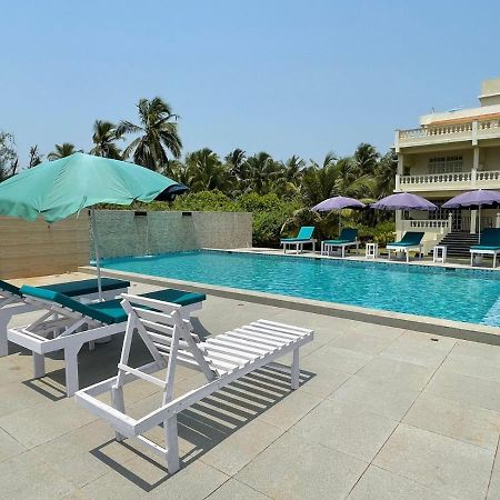 Kay'S By The Sea Hotel Ajgaon Exterior photo