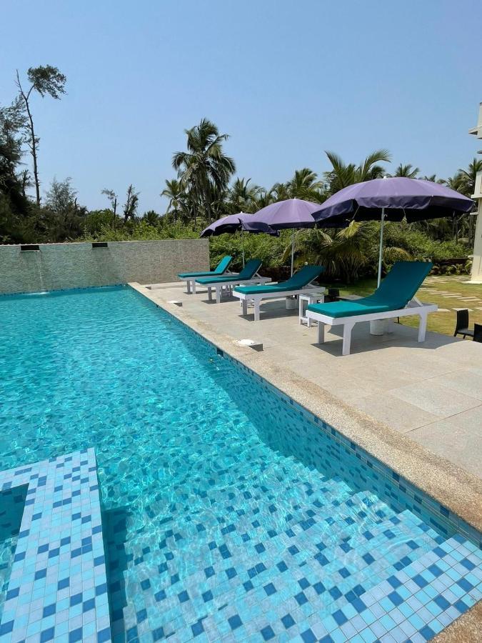 Kay'S By The Sea Hotel Ajgaon Exterior photo